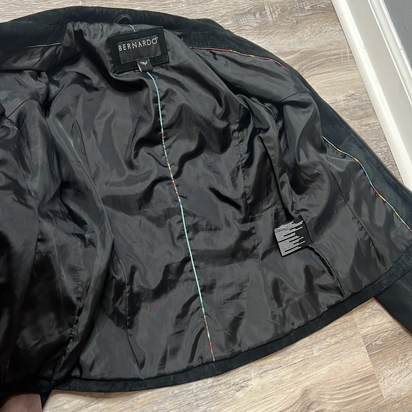Women’s Black Suede Bernardo Jacket. Size Small - Picture 7 of 8